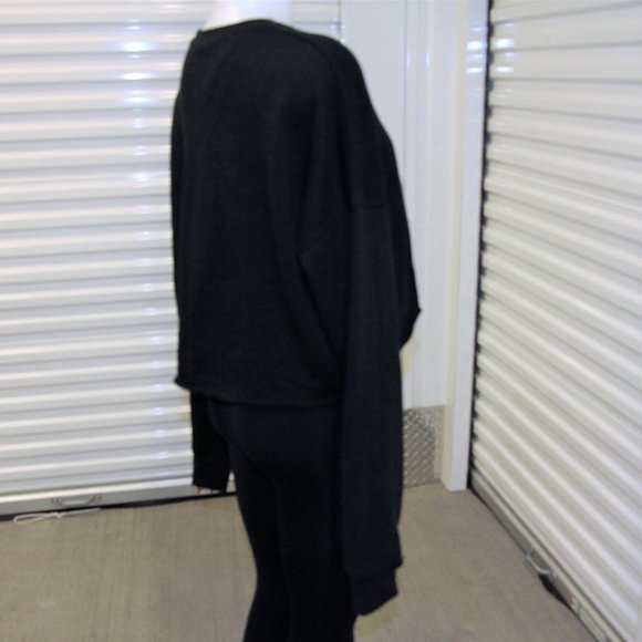 Bella Canvas Black Cropped Sweatshirt Size Large - Picture 5 of 9